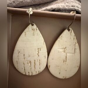 Eleven10 Leather White and Tan Distressed Earrings in Cork